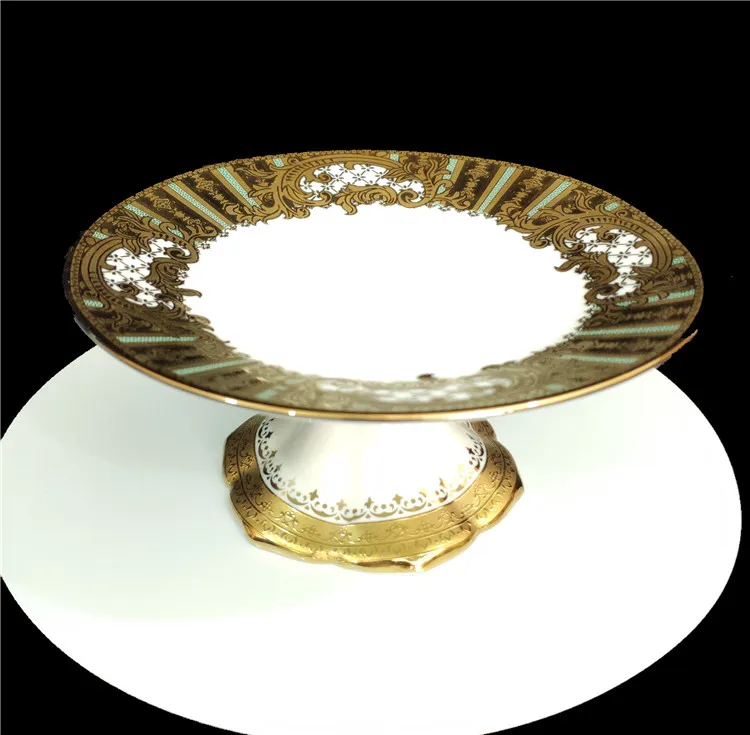 
High quality gold ceramic 7.5 inch fruit plate ceramic European style fruit plate with foot 