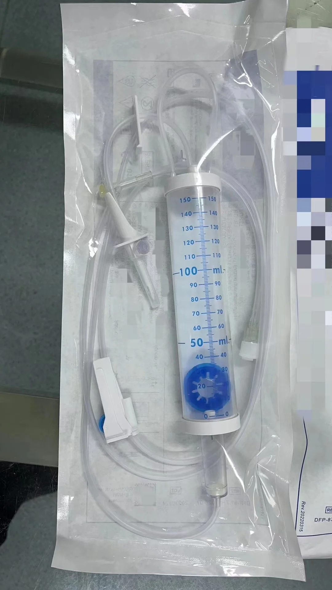 CE ISO13485 100ml disposable IV set with burette
