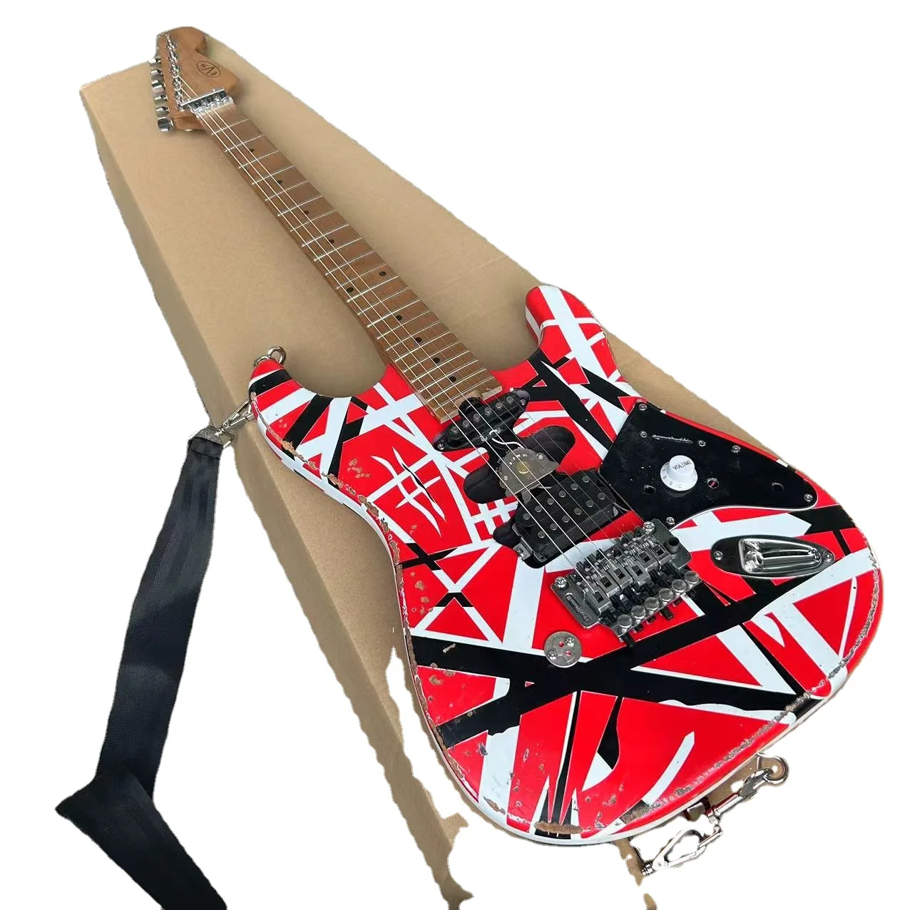STOCK Edward Eddie Van Halen Heavy Relic Red Franken Electric Guitar Black White Stripes Tremolo Bridge Slanted Pickup