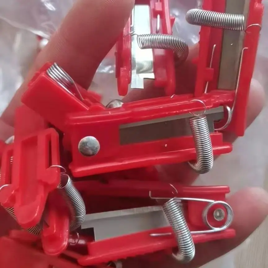 Multifunction Thumb Knife Garden Pruner Fruit Picking Device Safe Fruit Blade Tool Cutting Blade Rings Finger Protector Catcher