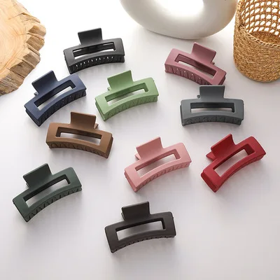 2024 New arrivals solid color hair claw large acetate hair accessories plastic hair claw clips for women