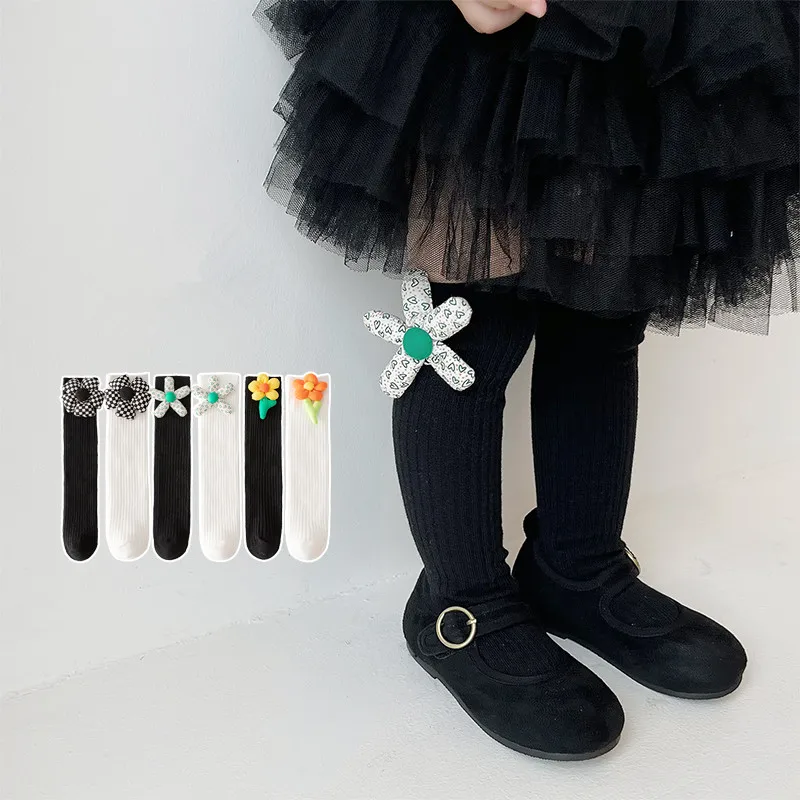 KS0024 Wholesale Boutique Black White Knee High Sock with Big Floral for Kids Baby Girls
