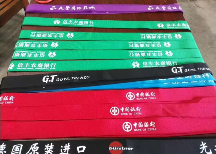 Good quality  Crowd control queue management stanchions stainless steel retractable belt barrier