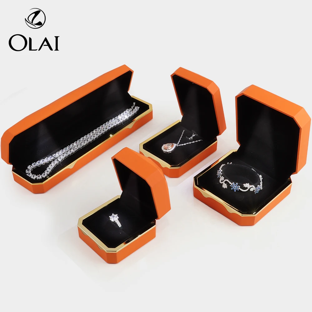 Olai Luxury Orange Lacquer Painting Ring Earring Pendant Chain Bracelet Bangle Jewelry Gift Box Packaging Boxes Set With LED