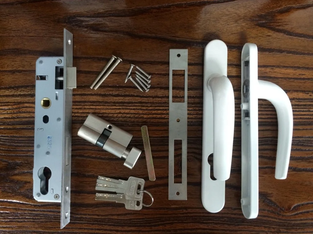 Luxury aluminium door lock with handle