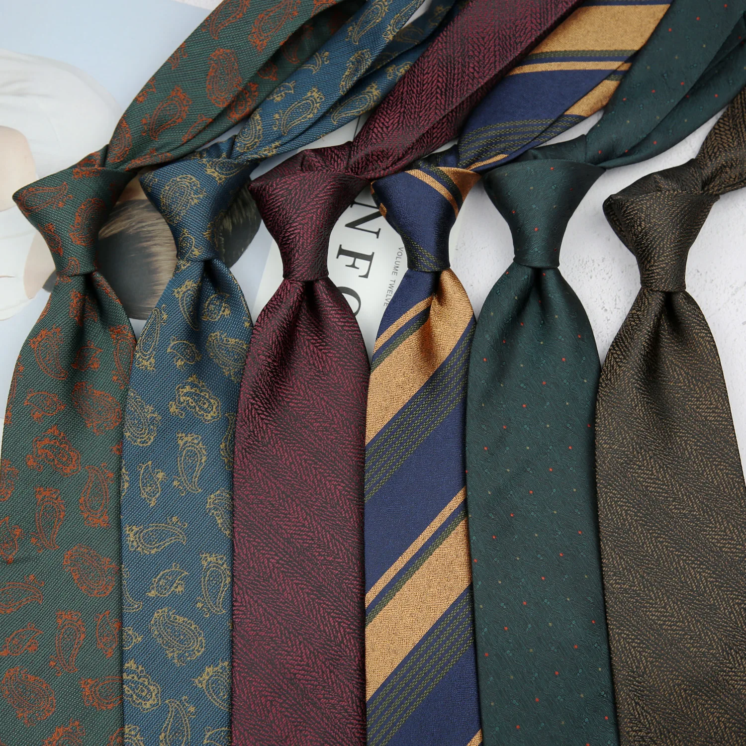 Manufacturer Cheap  Italian Tie British Retro  Coffee Darkslategray Pattern 8CM Neck Tie Women  Mens Clip On Tie