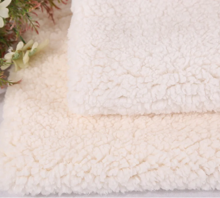 BSCI Factory Sale Super Soft 100% Polyester Knitted Sherpa Fleece Fabric for Garment and Home Textile