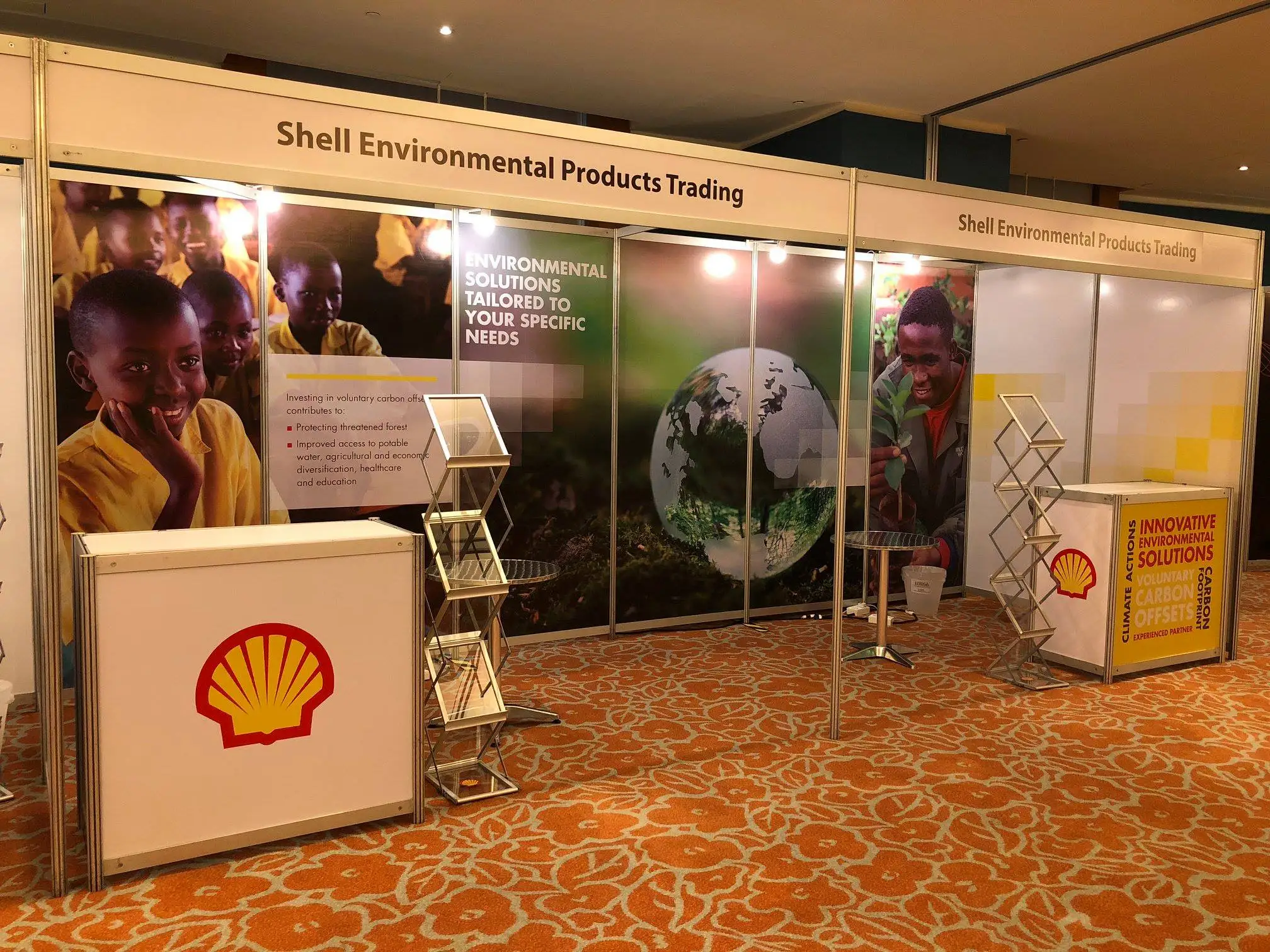 Expo Stall 3x3 Versatile portable display stand and easy to set up and take down