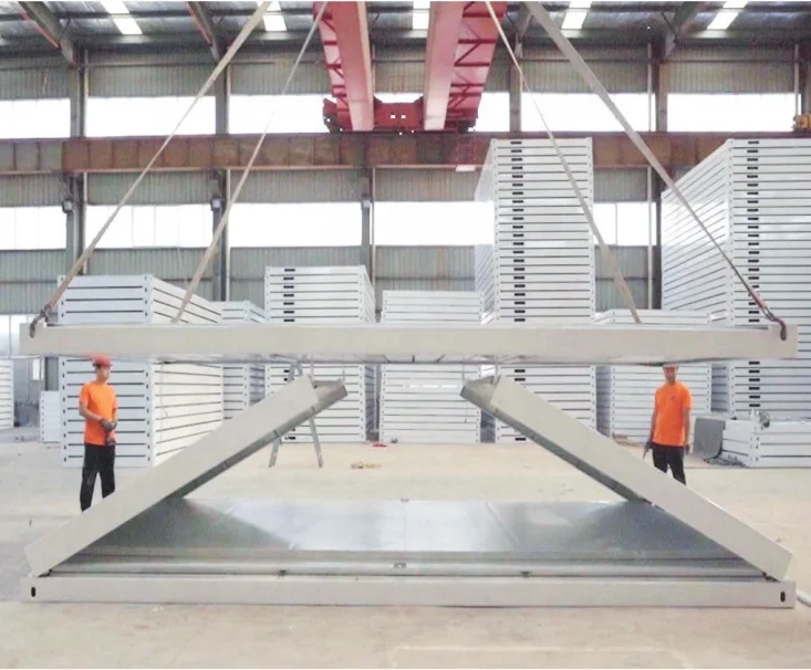 20ft 40ft foldable container office Waterproof Sandwich Panel Prefab folding Container Homes dormitory oil camp field