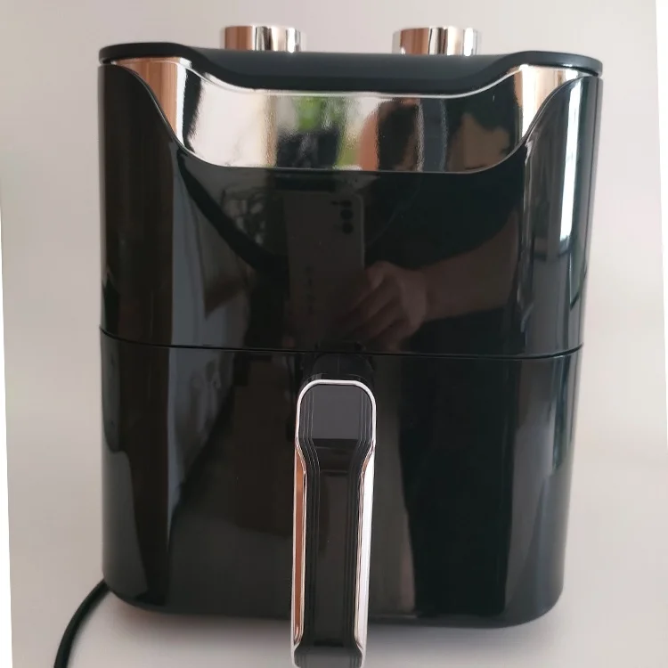GTH-8045 P10.jpg