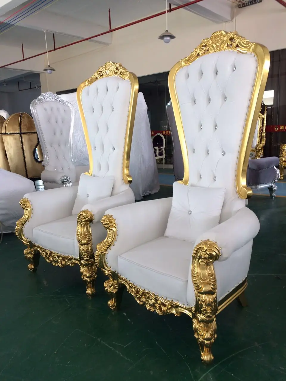 Quick delivery time Cheap High Back Event Furniture Gold Pedicure Royal King Queen Throne Chair For Wedding