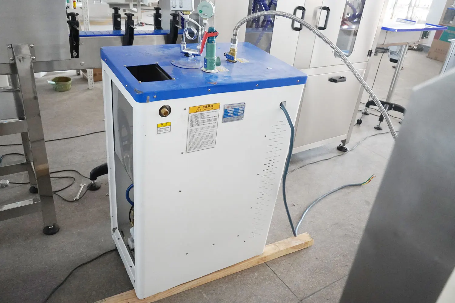 Automatic Heat Film Plastic PET PVC Round Bottles Shrink Sleeve Labeling Machine Price