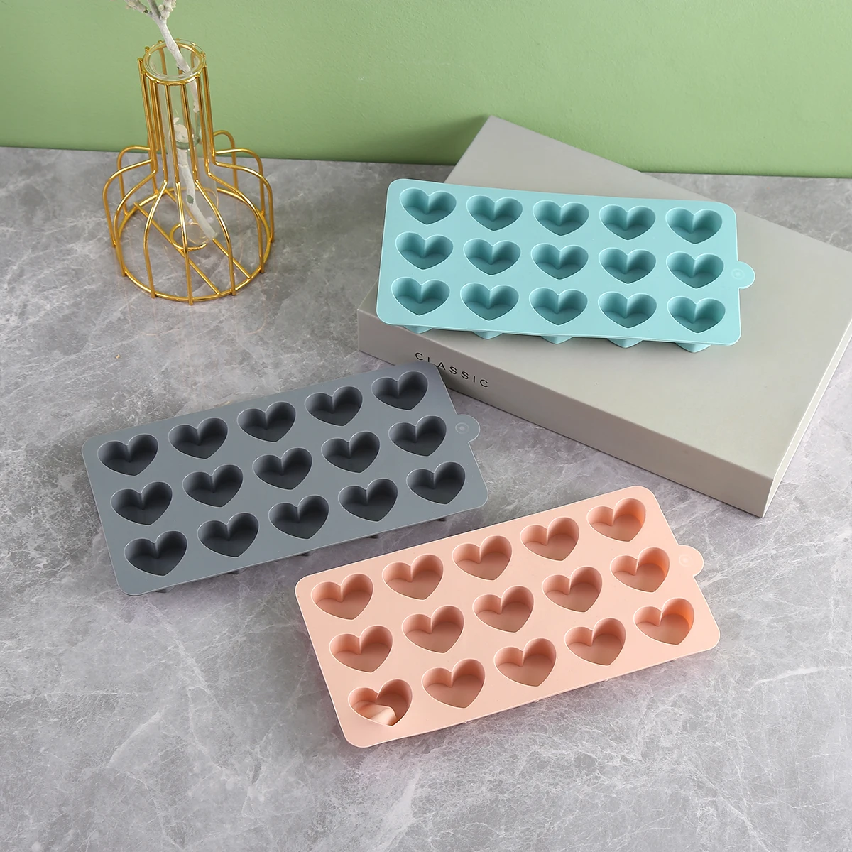 Hot Sale Heart Shaped 15 Cavity Silicone Mold for Chocolate, Jelly and Candy 15 Cavity Durable Food Ice Cube Tray Mold Silicone