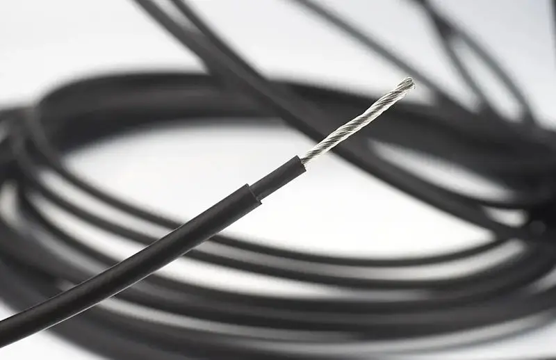 CE Approval PV-1F Solar Power Cables Copper Wire 2.5mm2 4mm2 6mm2 PV Solar Power Station Cable