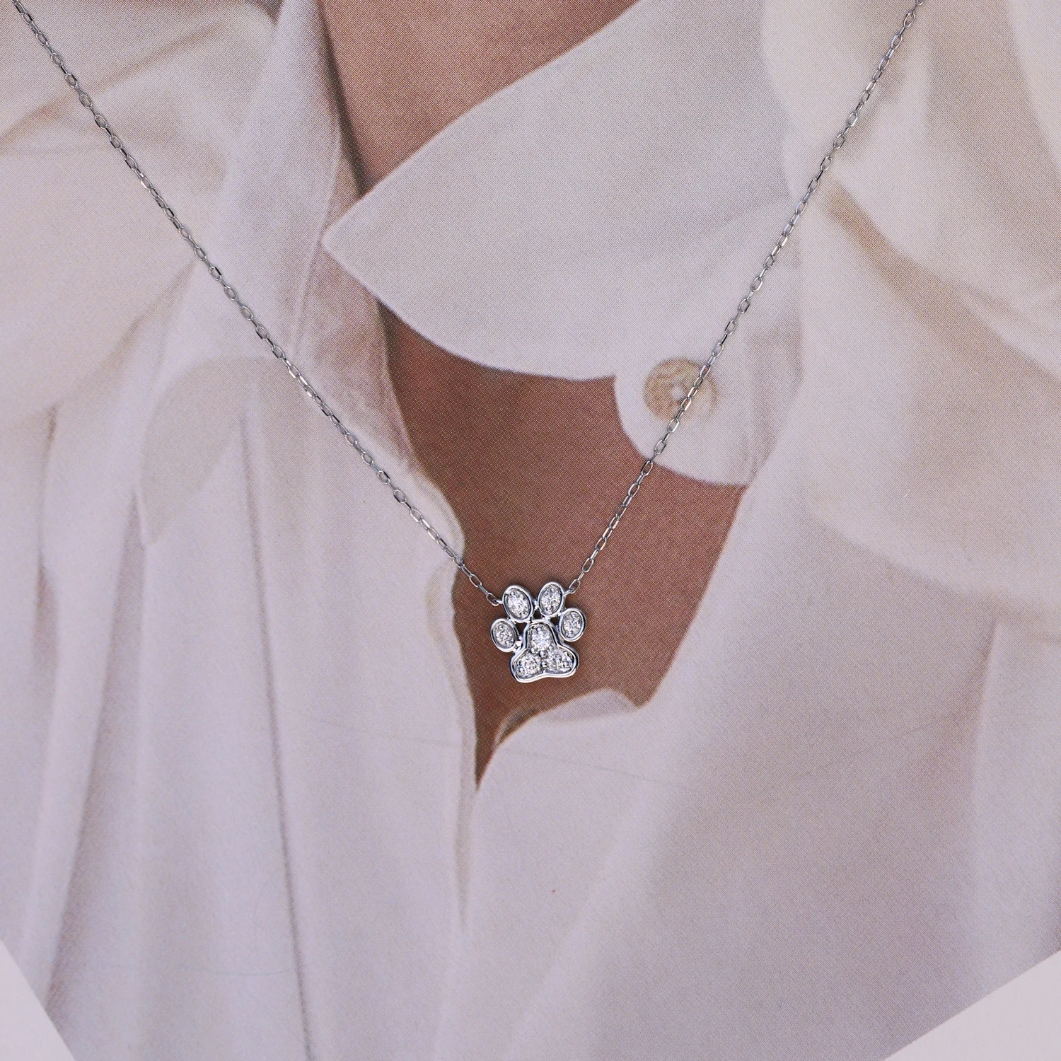 New Arrived Simple Paw Design Animal Jewelry 18K Diamond Necklace For Lovely Girls