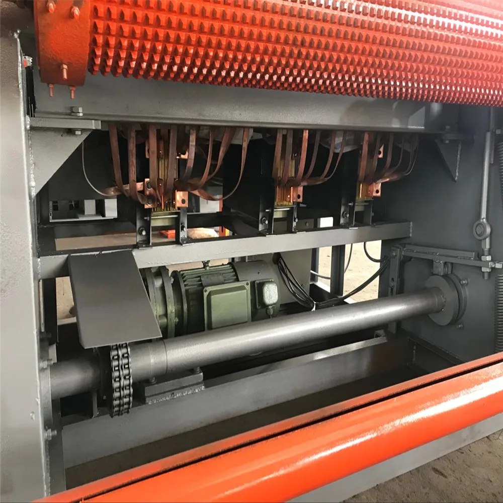 Galvanized Wire Mesh Welding Equipment In Roll Automatic Welded Wire Mesh Machine