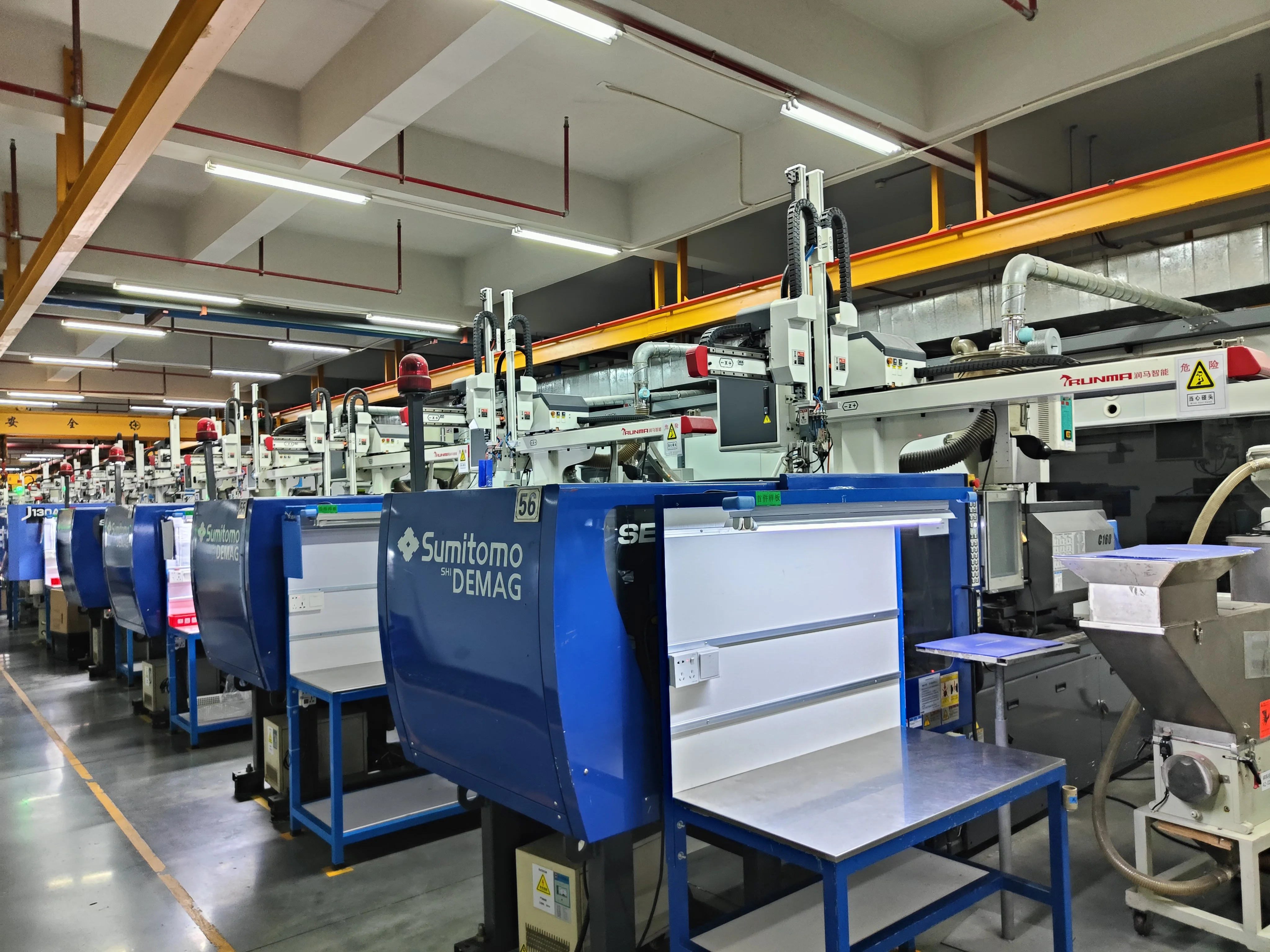 Ac Servo Three and Five axes Motor Robotic Arm For Injection Molding Machine Manipulator