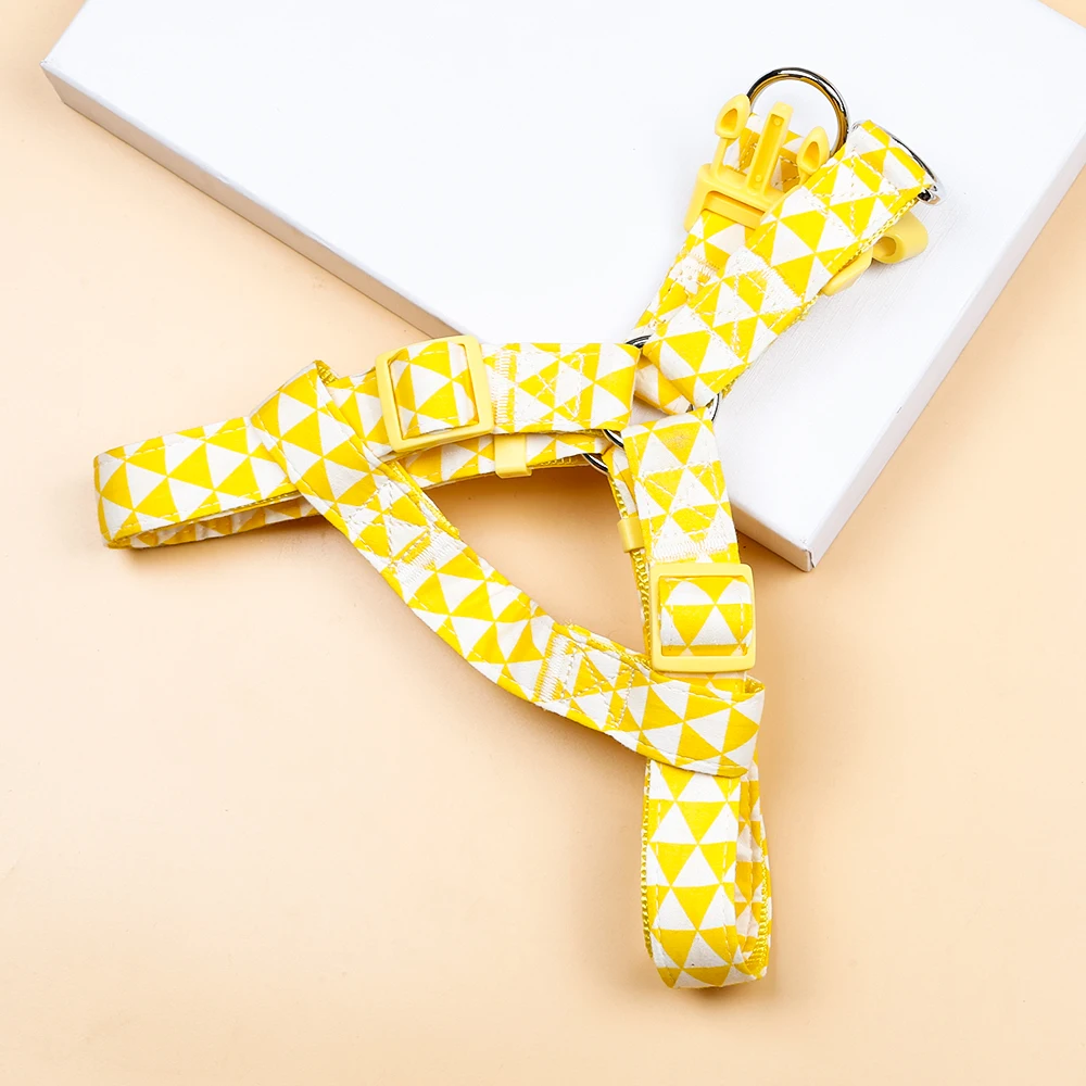 Yellow Pet Harness Chest Dog Harness Pet Strap Harness with matching color accessories