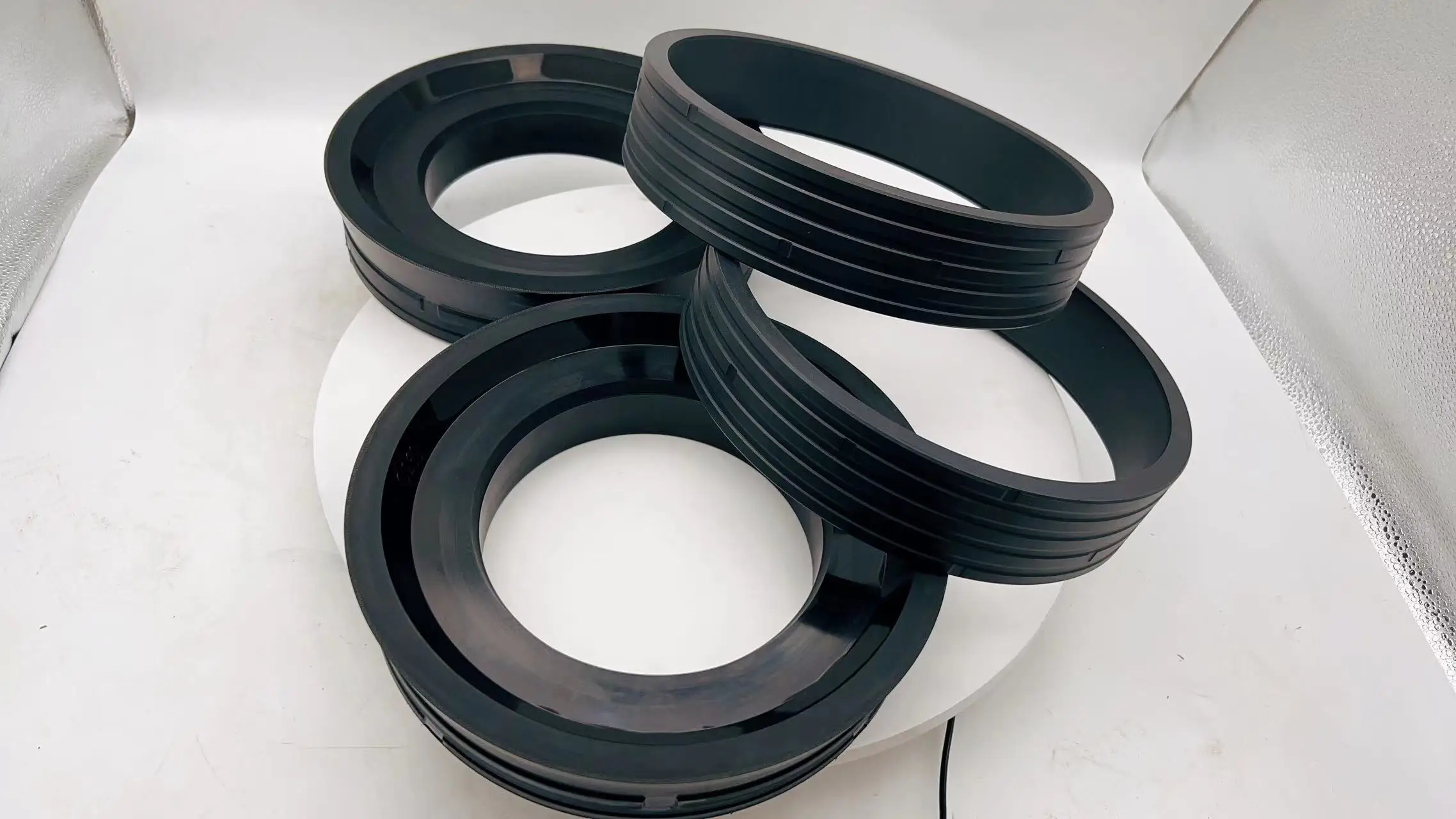 60191694 Rubber Concrete Piston 260