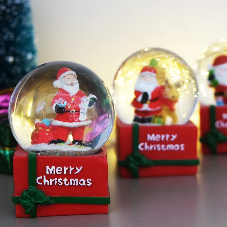 65mm Christmas Souvenir Snow Globe Resin handicraft Santa Claus Water Globe For Christmas Decoration