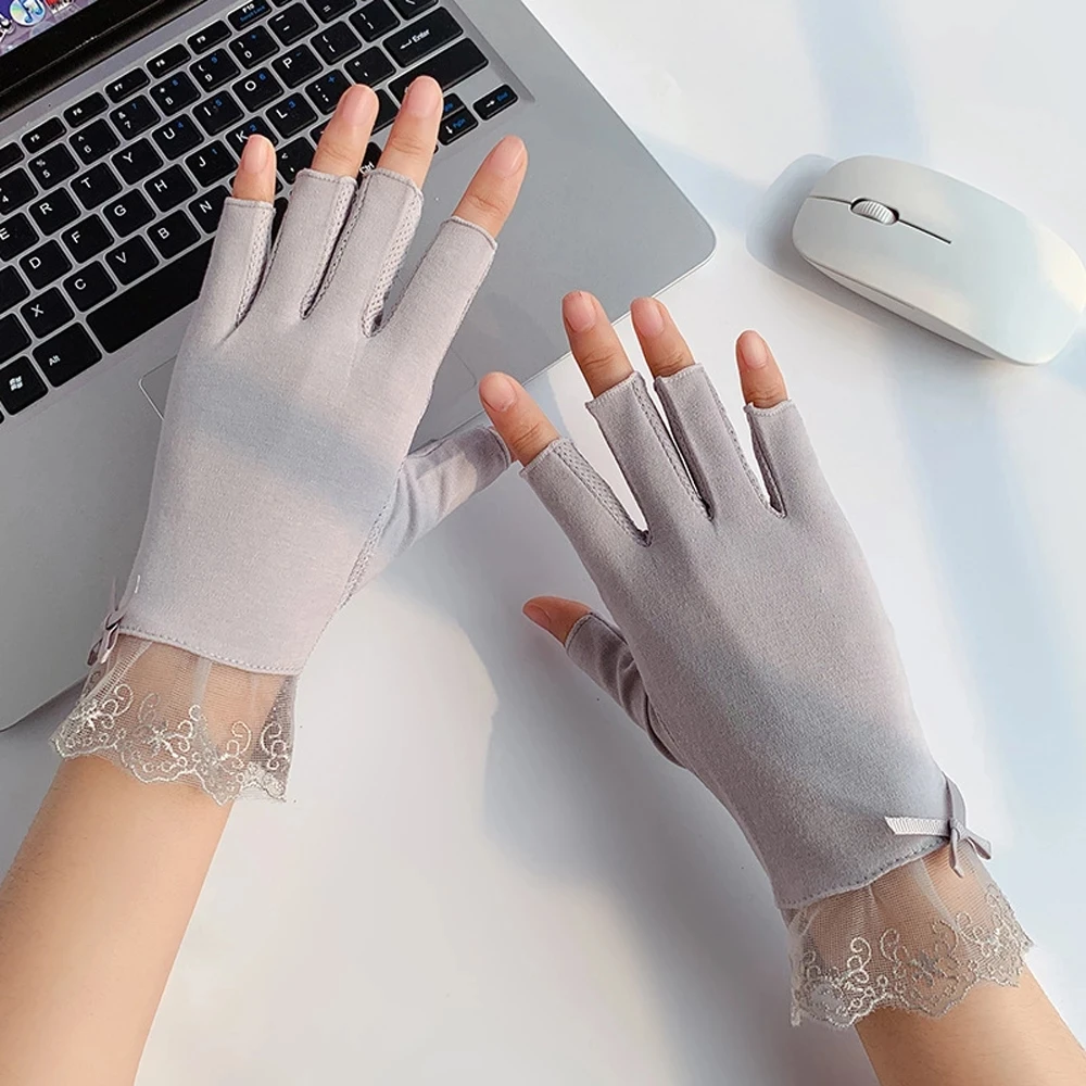 Sidiou Group Fashion Summer Women Thin Stitching Lace Gloves Breathable Non-Slip half Finger Cycling Elastic Anti UV Gloves