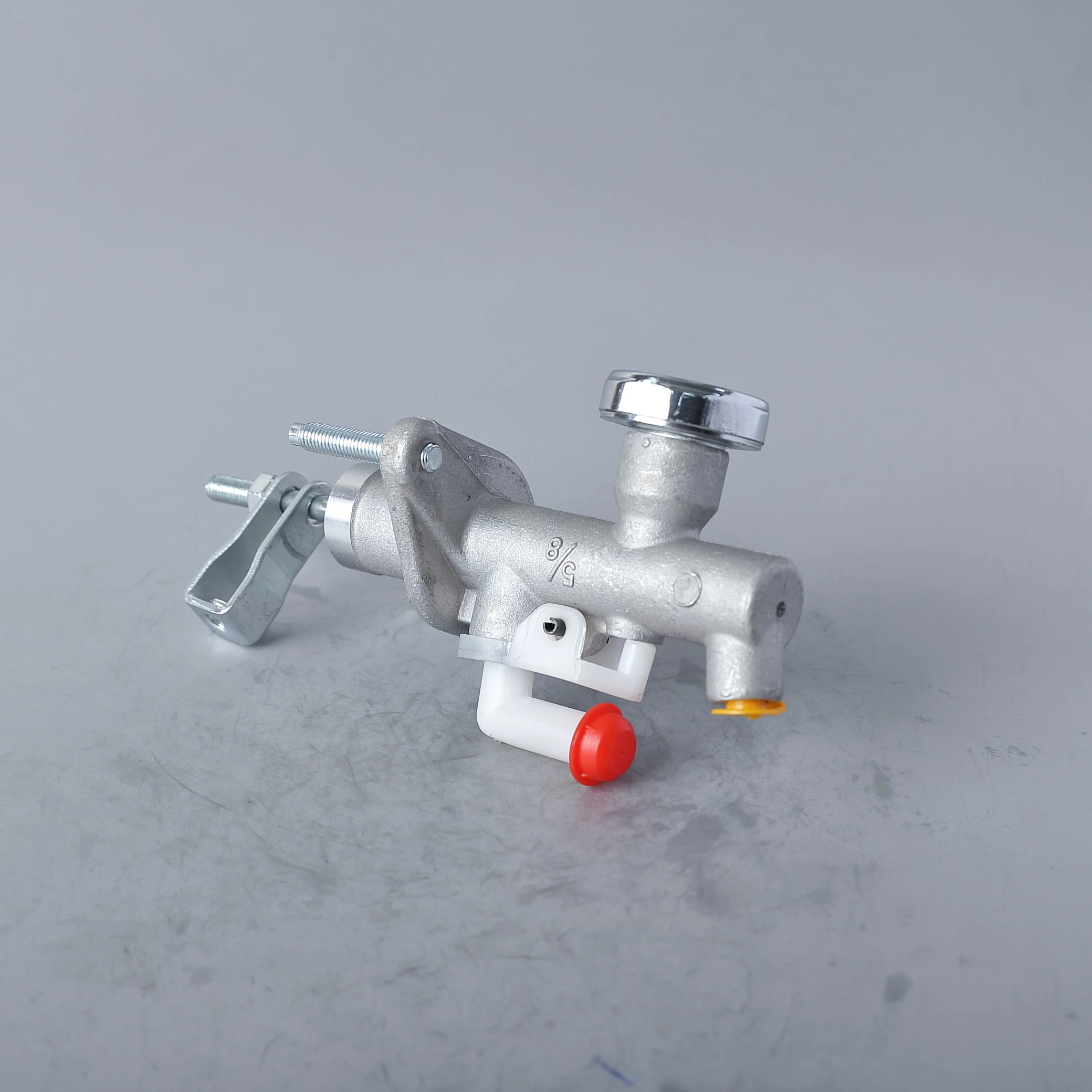 Automotive Door Parts - Clutch Master Cylinder 31420-36130 - Superior Efficiency in Operation