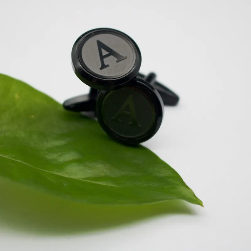 2024  Meise Mens Classic Initial Cufflinks 26 Alphabet Business Wedding Stainless Steel Engraved Cufflinks for Gift and Party