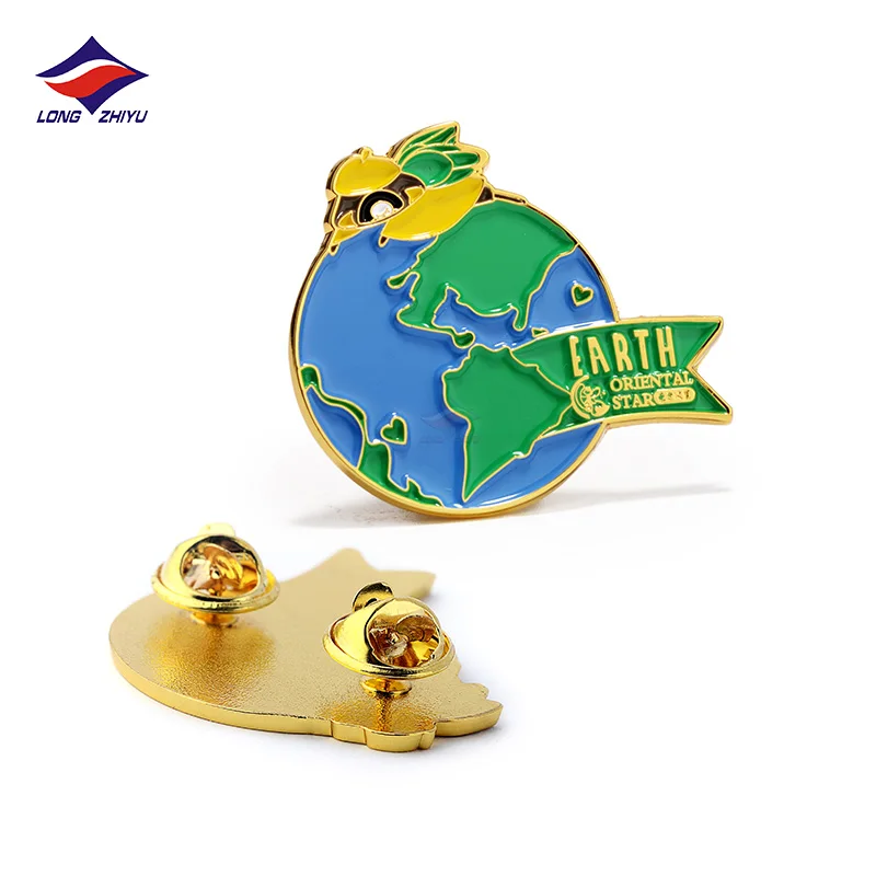 Longzhiyu Cute Custom Cartoon Soft Enamel Badges with Letter Personalized Planet Enamel Pin Badge