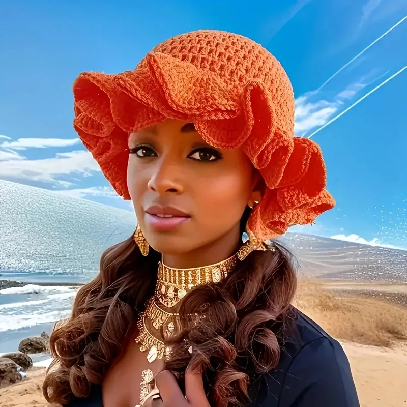 2024 New Fashion Design Wide Brim Crochet Knitted Bucket Hats UV Protection Beach Hats Wholesale