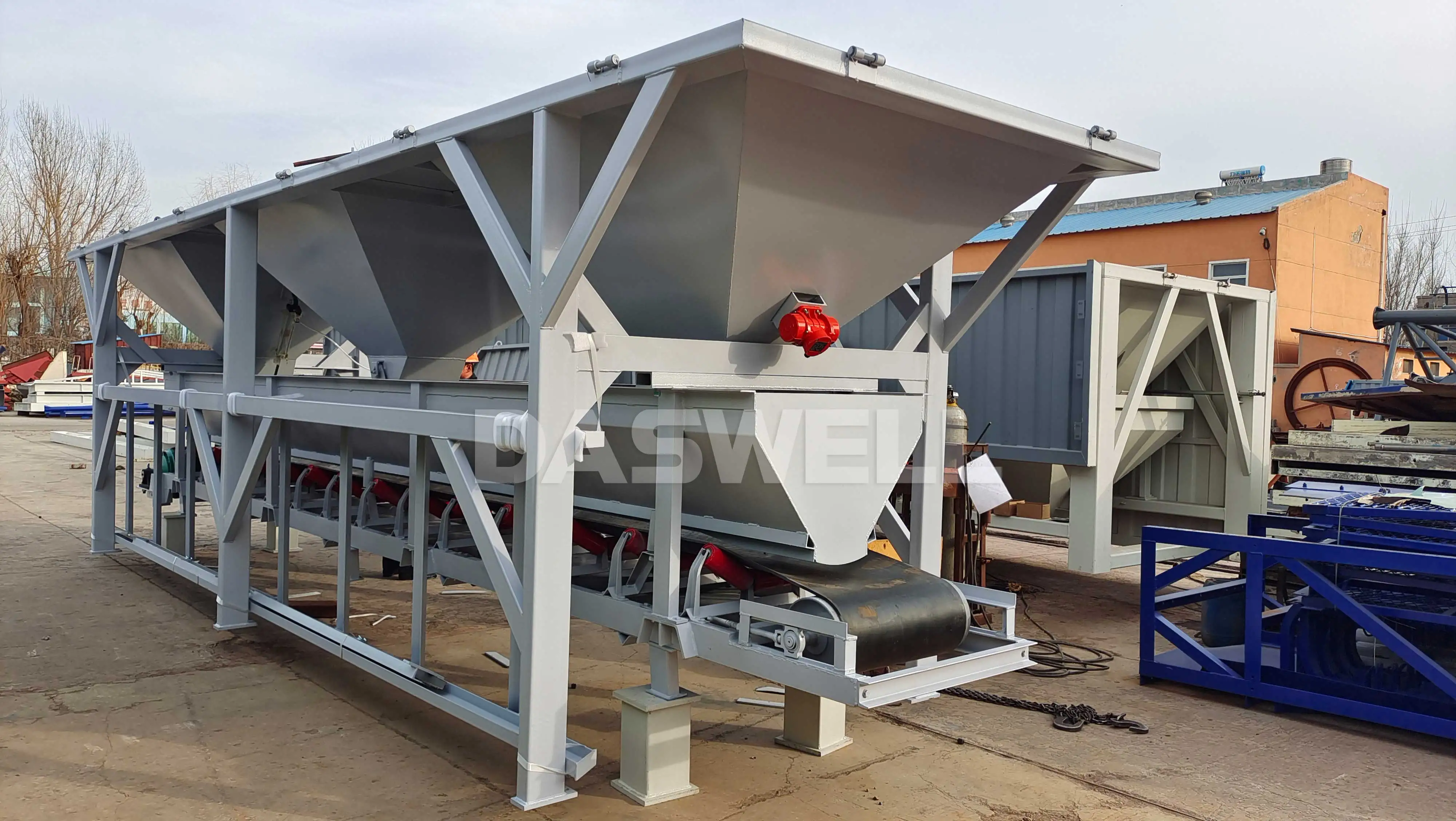 Cement concrete mixing processing line Mobile batching plant for sale