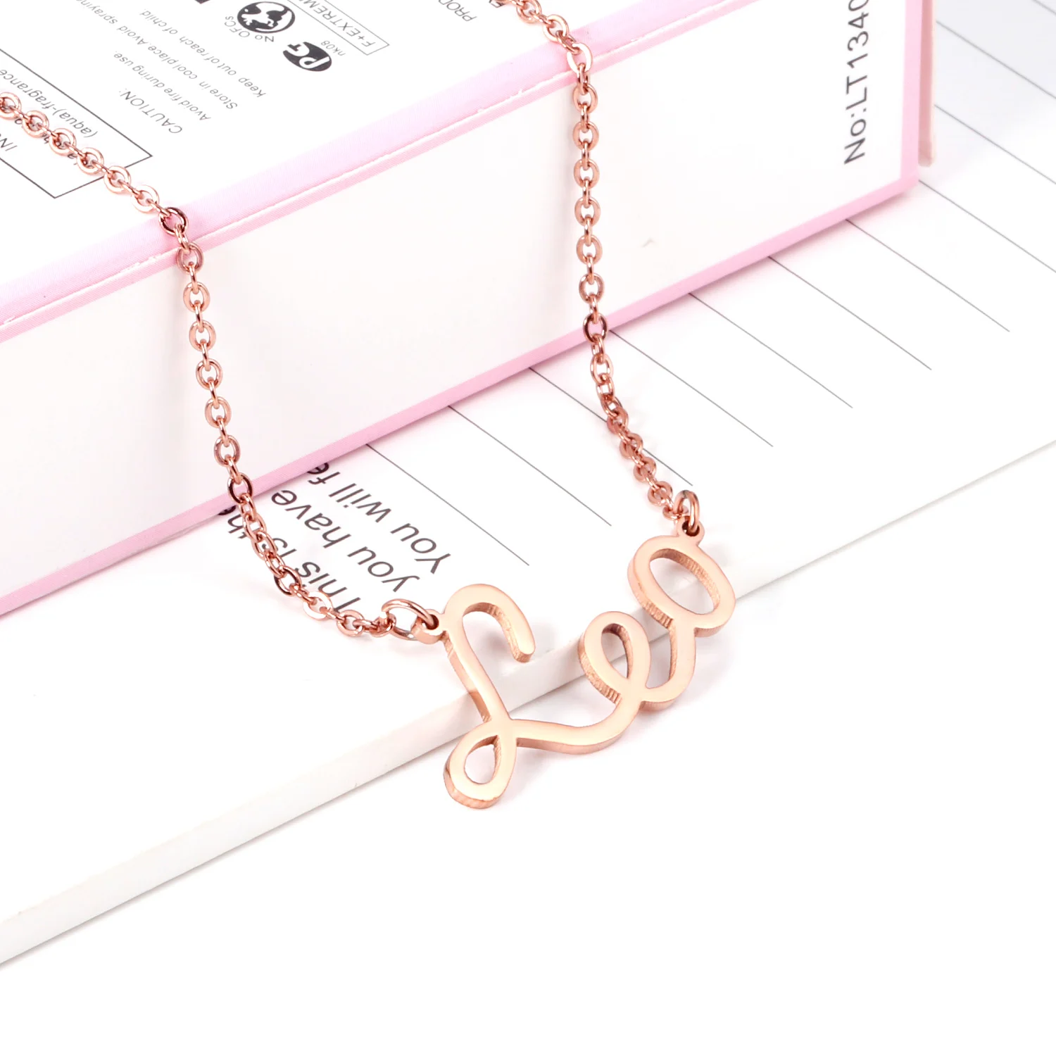 Chain Necklace Personalized Name Necklaces For Women and Men Stainless Steel Chain Custom Letter Necklace For Women Gift