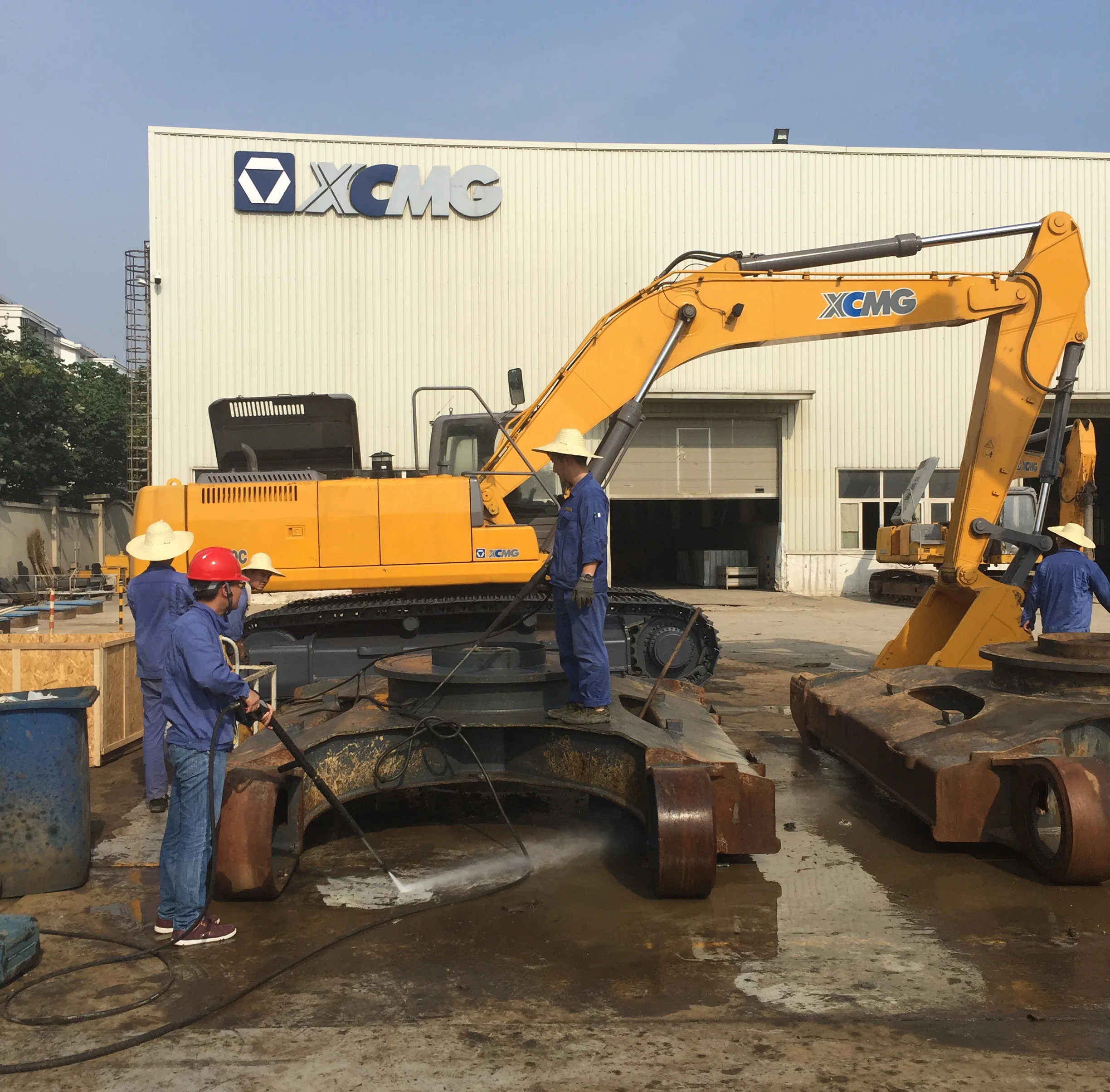 Цена по прейскуранту завода 400 бар 5800PSI 47LPM 35KW корабль Удаление ржавчины промышленные детали теплообменника мойка высокого давления Чистящая машина