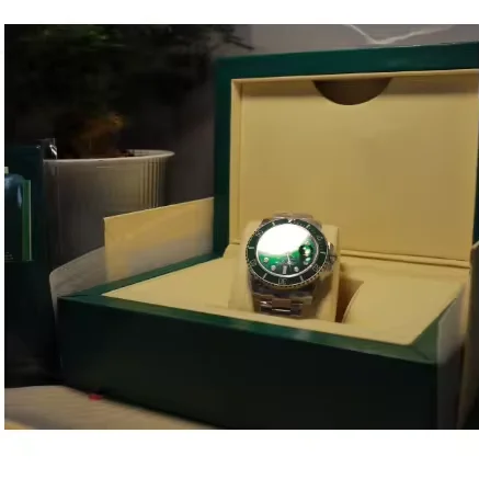 2024Factory Wholesale Top Quality Clean VS Submarine Luxury Waterproof Watch Box genuine leather customized logo green watch box