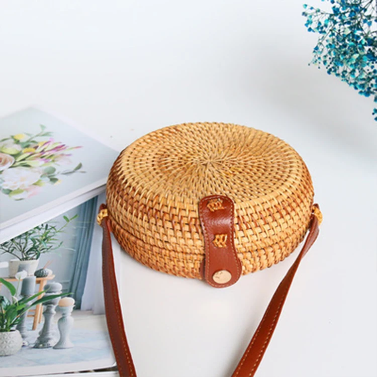 
Youngfuyou Wholesale leather women handbags ladies raffia beach rattan bags for women girls 