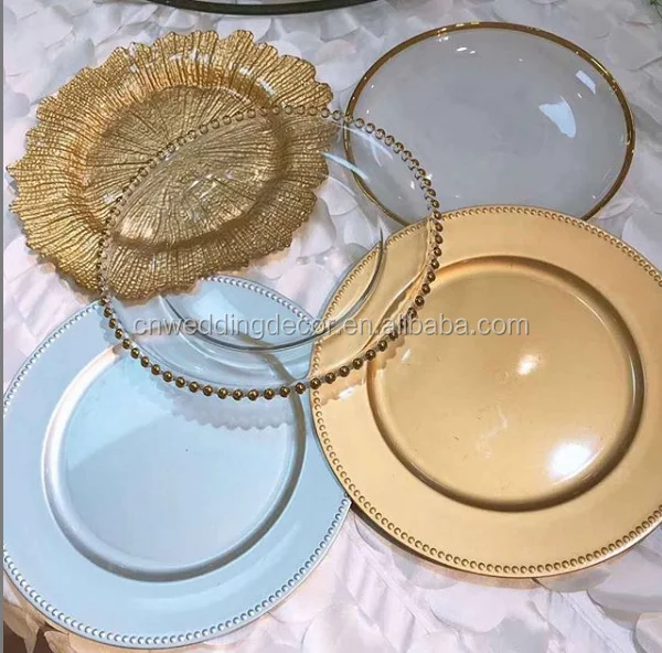Factory Price 10 Inch High Quality Plastic Wedding Charger Plate On Sale