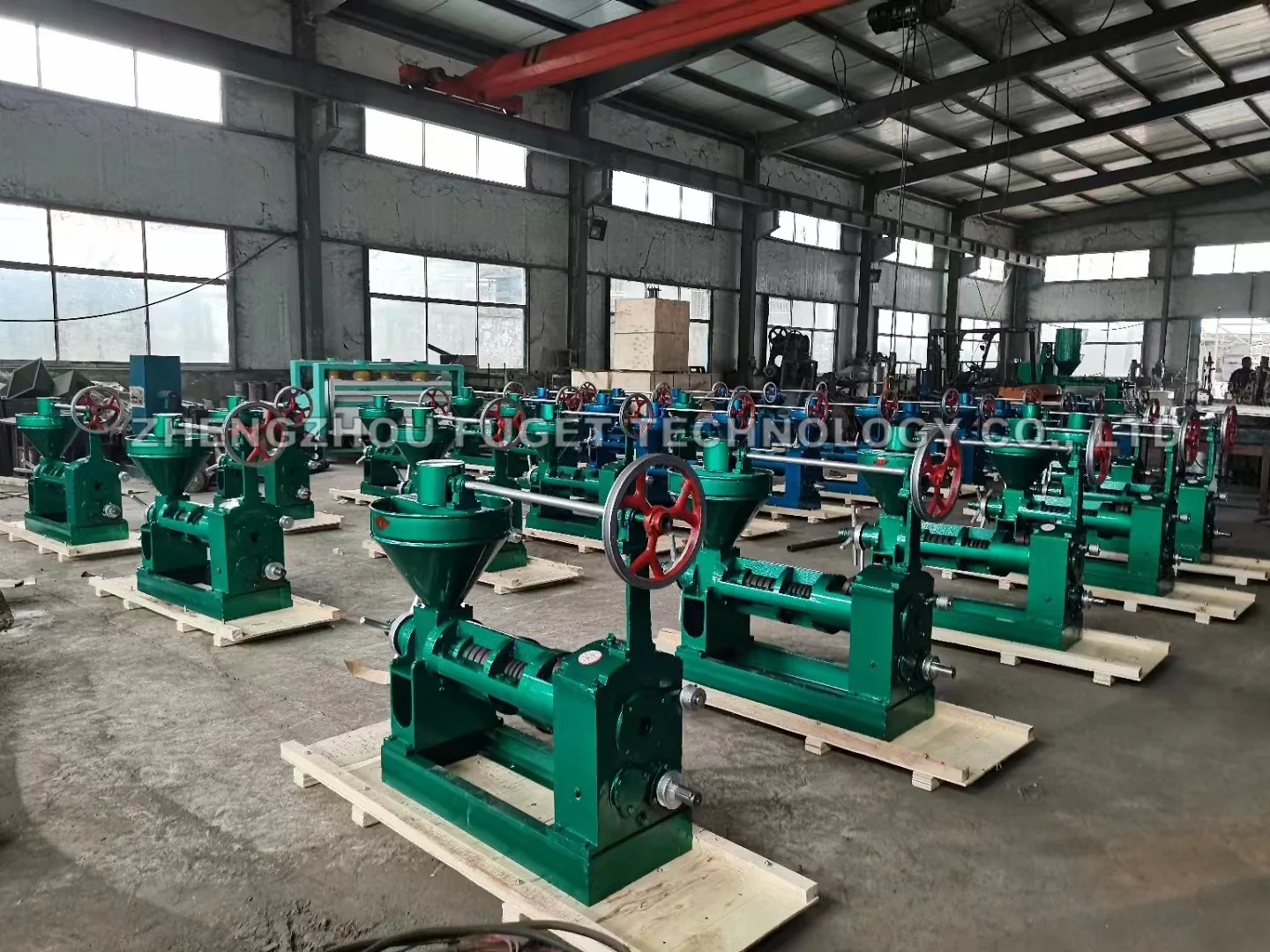 automatic combined with vacuum oil filter soybean sunflower oil mill oil press machine