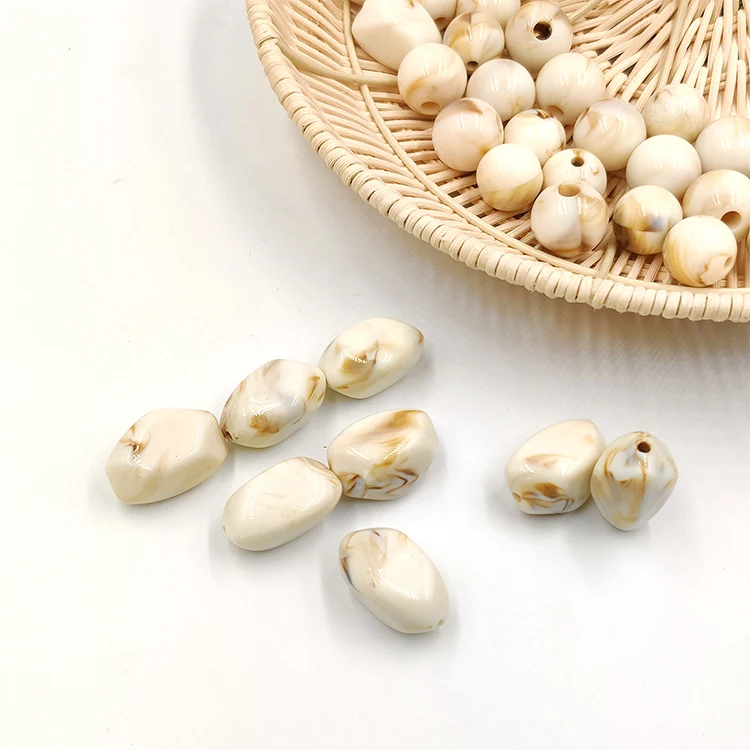 BE2301 Factory Price Multi Color Irregular Shape Chunky Plastic Resin Lucite Loose Beads For Jewelry Making