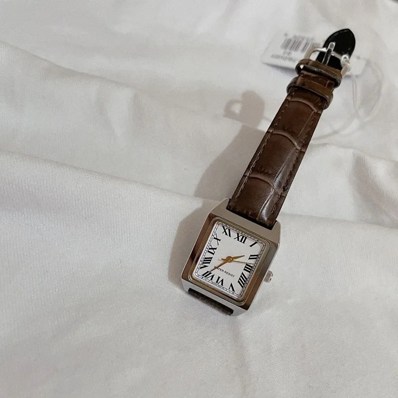 Vintage Rectangle Square Ladies Leather Wrist Quartz Watch