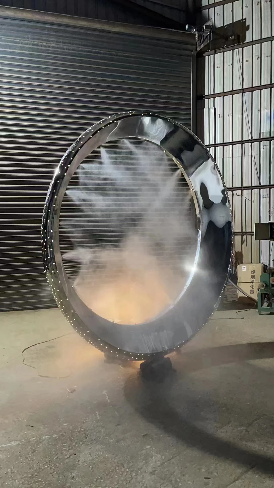 Outdoor Garden Modern Large Stainless Steel Art Circle Mirror Finishing Water Feature Fountain Sculpture