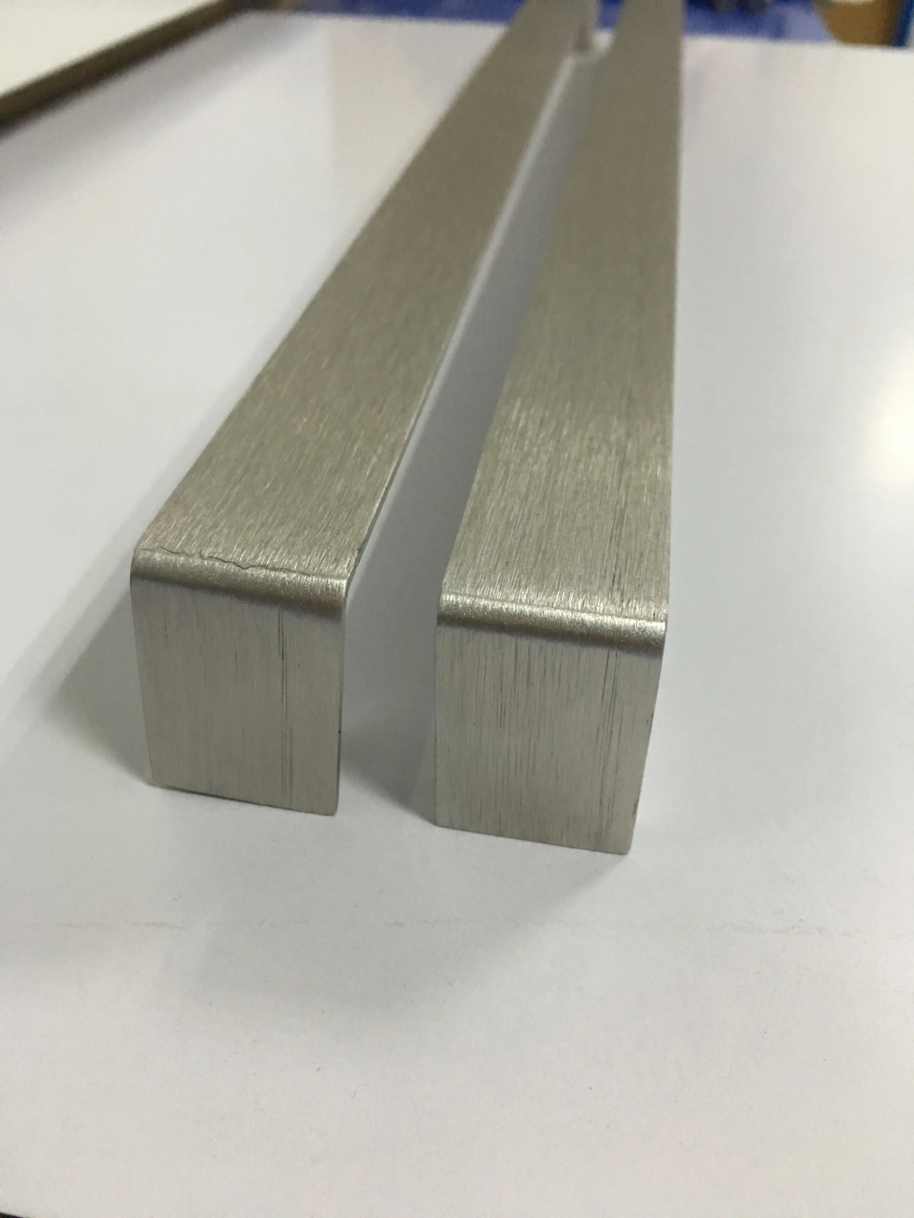 Best price Aluminum Furniture kitchen oven refrigerator door pull handle with free sample