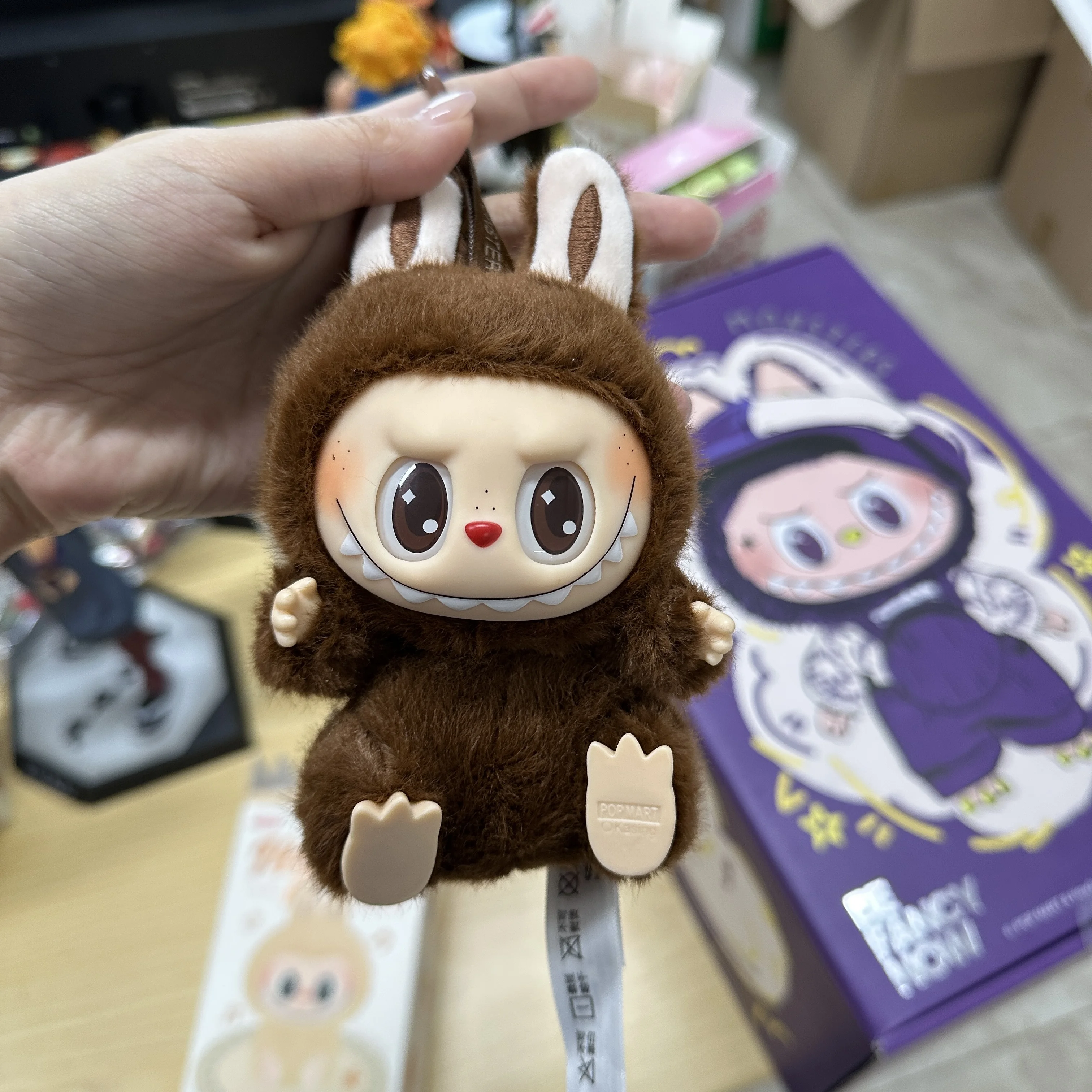 The Monster Quduoduo Labubu Doll Plush Toy Trendy Gift V.2 Sitting Party Design Blind Box Anime Doll Mystery Box