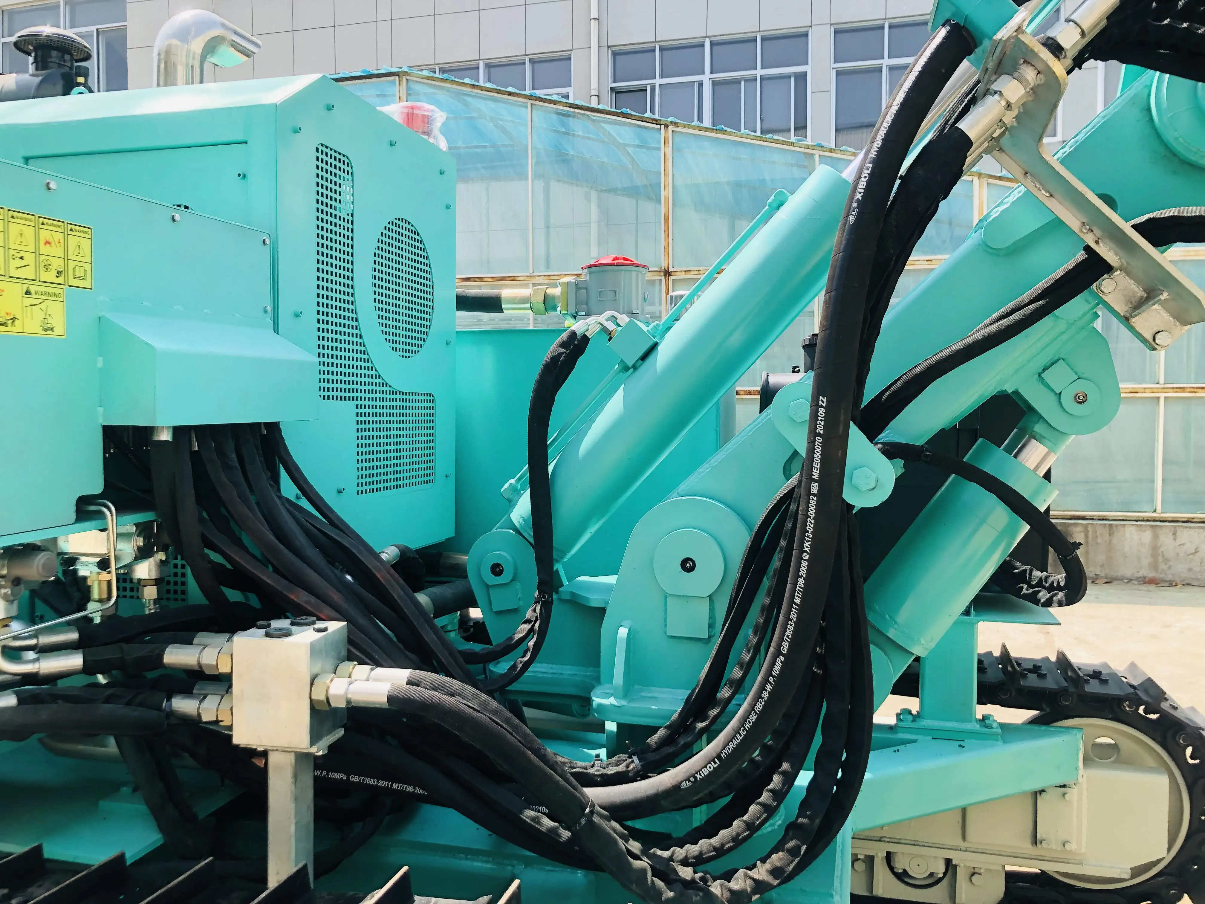 electric solar ramming machine small vibratory pile hammers piling rig pile driver