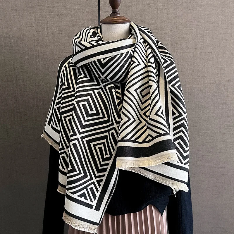 2023 new style geometric pattern thermal big stylish kerchief scarf poncho for winter