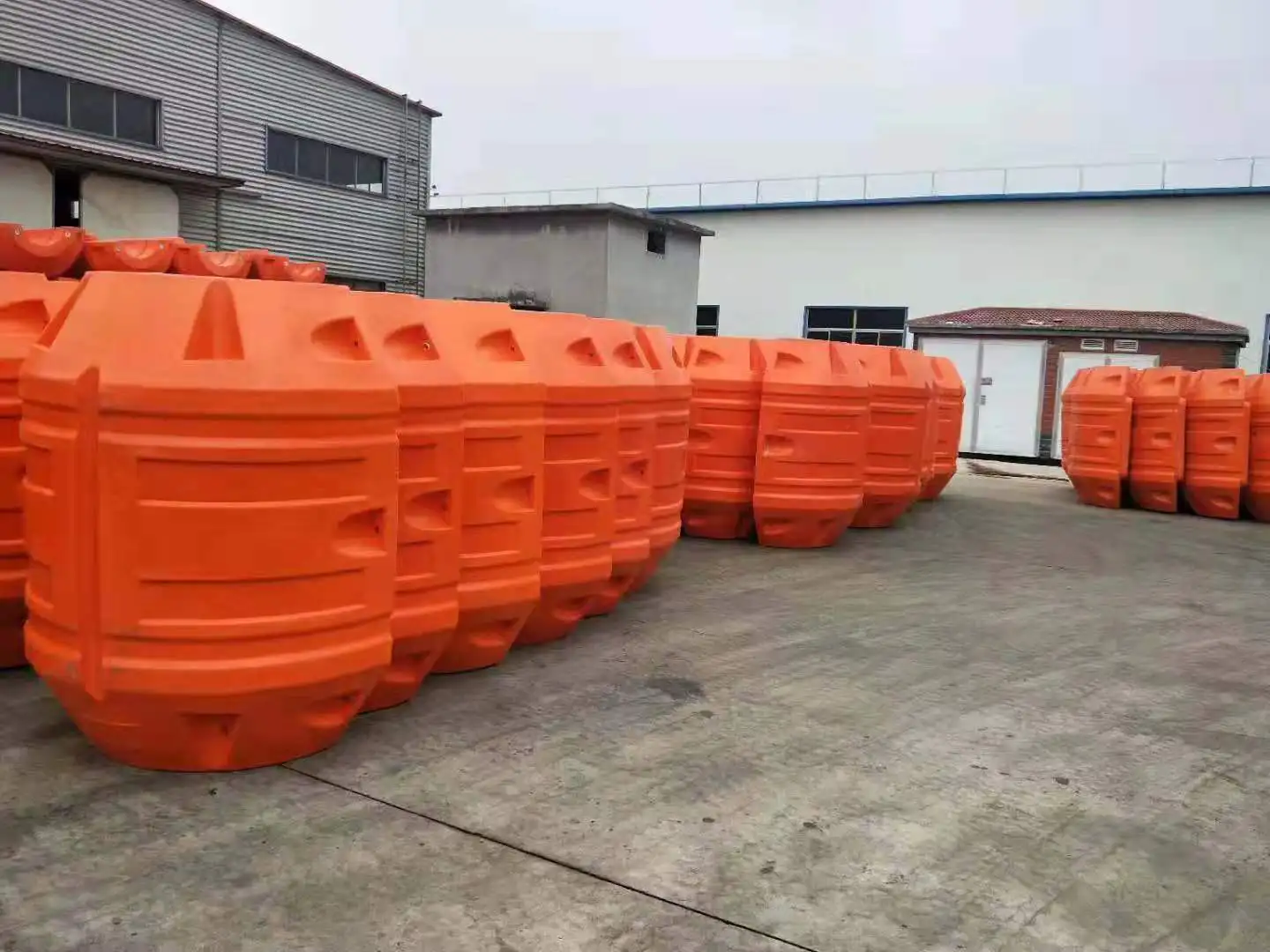 18inch Mdpe Dredging Pipe Floater Floats for Marine Oil Rubber Hose Floating
