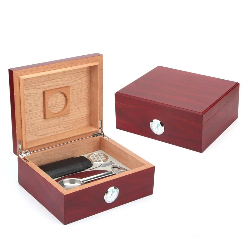 Хьюмидор для сигар из древесины испанского кедра от профессионального производителя