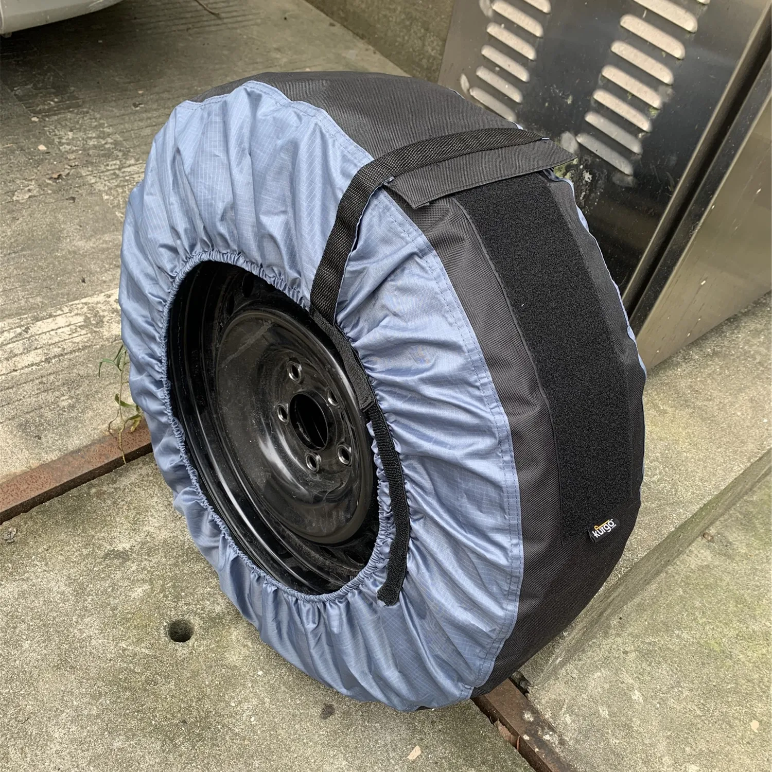 Tire Cover with Handle Seasonal Spare Tire Bag, Durable Winter Wheel Storage Tote Against Dust and Scratches