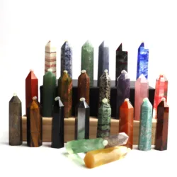 Натуральный кристалл 5-6 см, случайный лечебный камень Yoni, каменная кварцевая башня, палочка для лечения, украшение