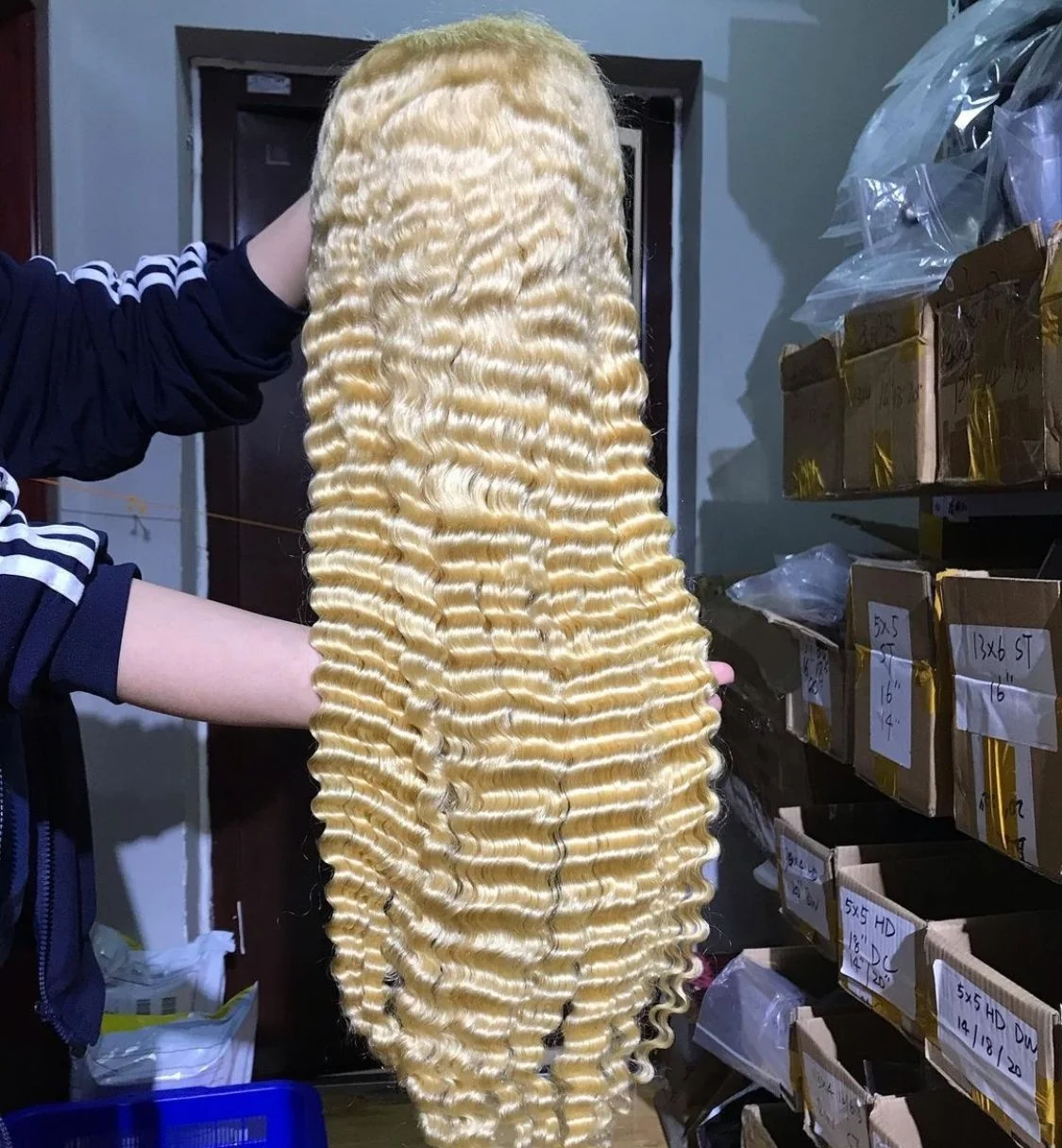 Fuxin 613 Deep Wave Frontal Wig Brazilian Hd Lace Front Wigs Ready to Ship Products Long Blonde Human Hair Wigs for White Women