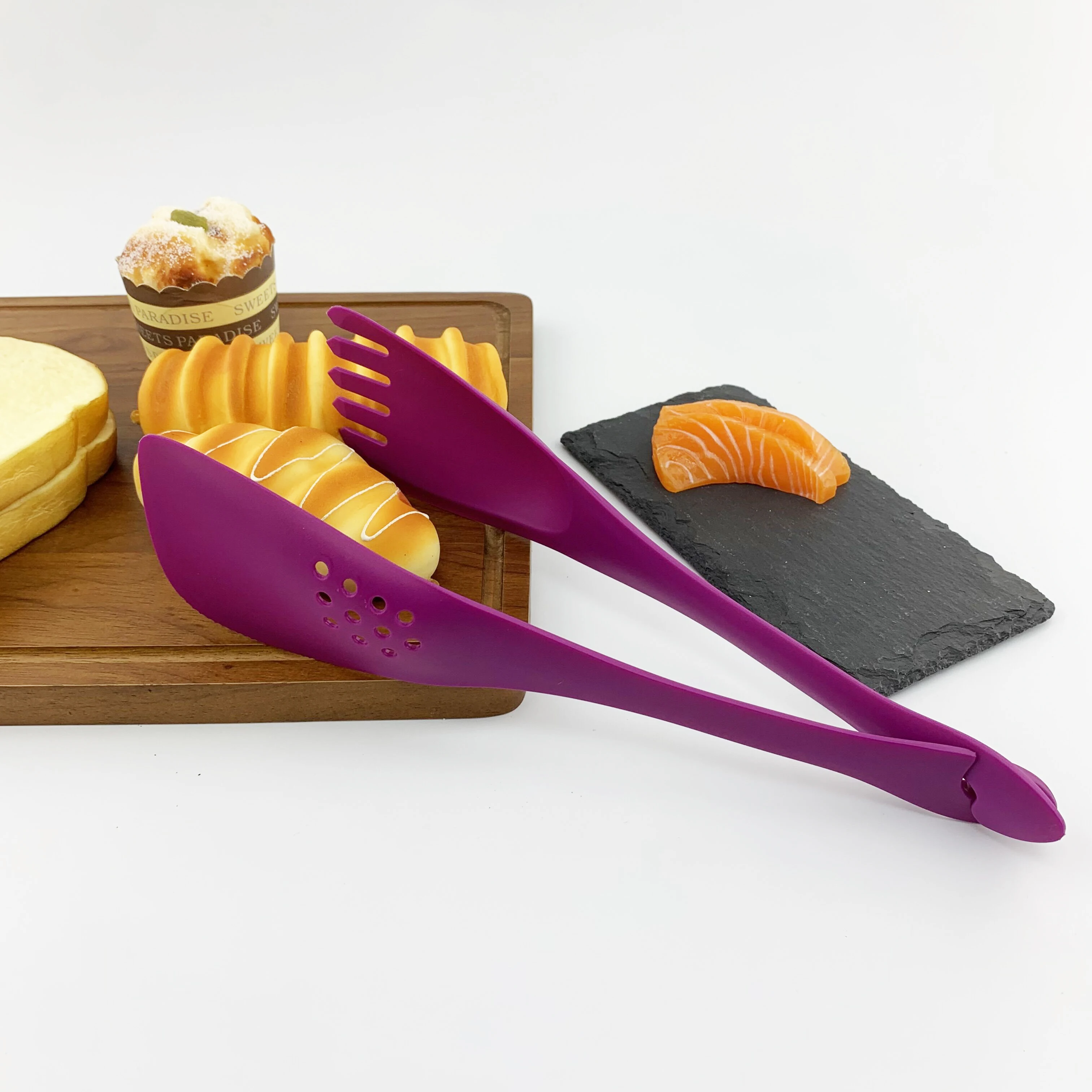 Newly Detachable 2 in 1 nylon salad food tong skimmer turner fork tongs non-stick plastic food tong set for kitchen