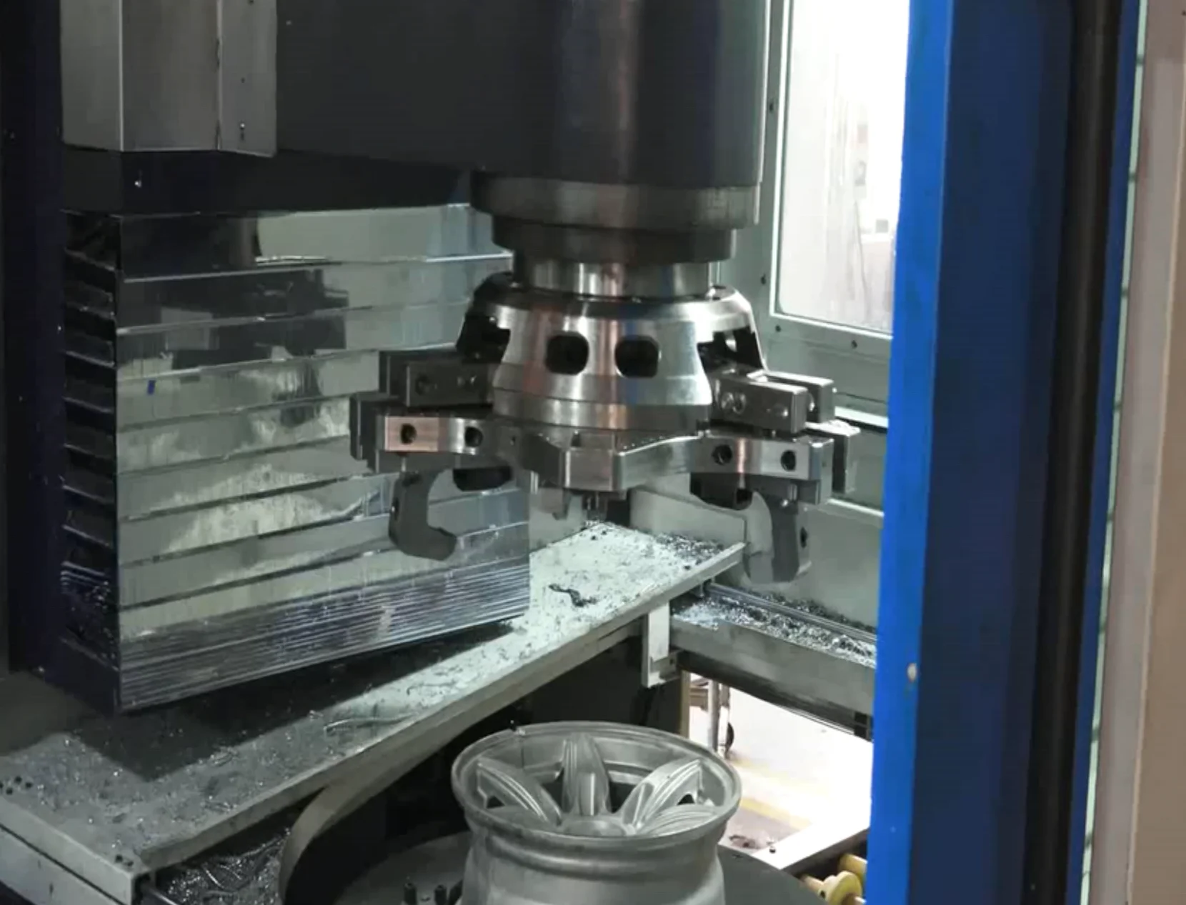 Modern Machine Tools Customized Rim Processing CNC Center FMU800A